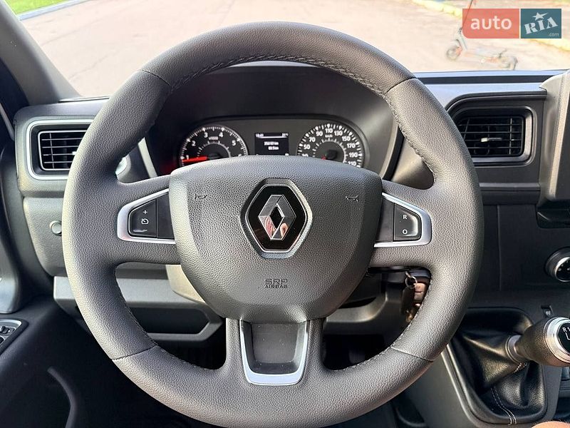 Тентованый Renault Master 2022 в Киеве