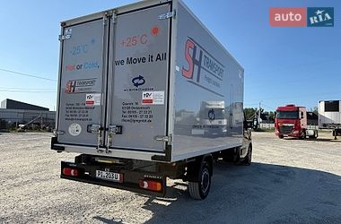 Вантажний фургон Renault Master 2021 в Львові