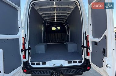 Грузовой фургон Renault Master 2018 в Дубно