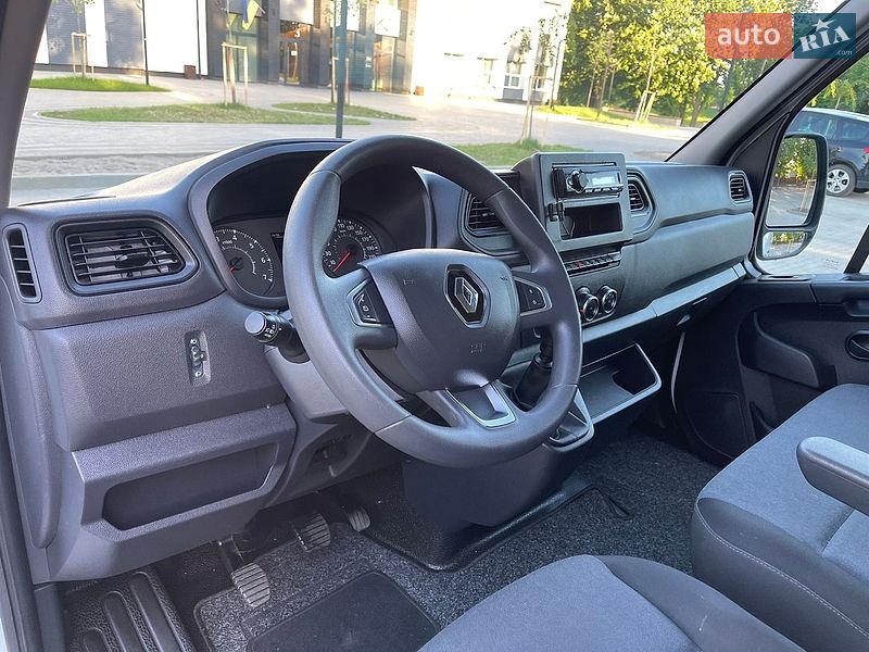 Вантажний фургон Renault Master 2021 в Луцьку
