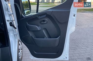 Вантажний фургон Renault Master 2021 в Луцьку