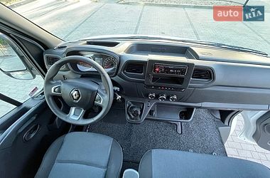 Вантажний фургон Renault Master 2021 в Луцьку