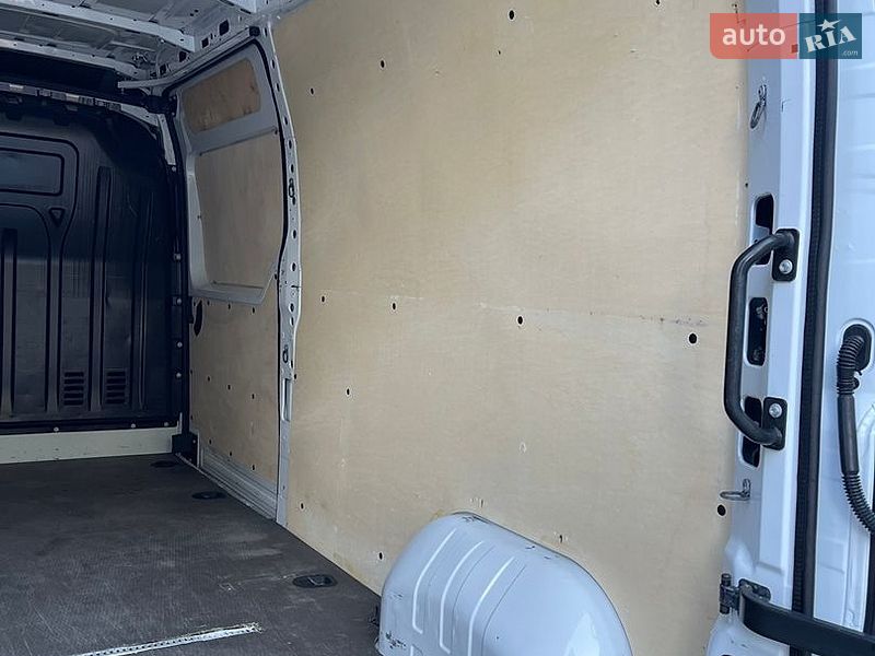 Вантажний фургон Renault Master 2021 в Луцьку
