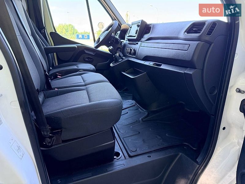 Тентований Renault Master 2022 в Києві фото 98 Тентований Renault Master 2022 в Києві