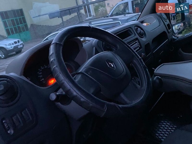 Інші вантажівки Renault Master 2013 в Києві