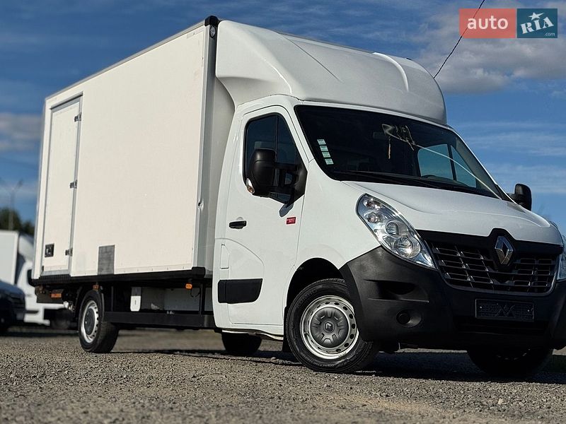 Грузовой фургон Renault Master 2017 в Луцке
