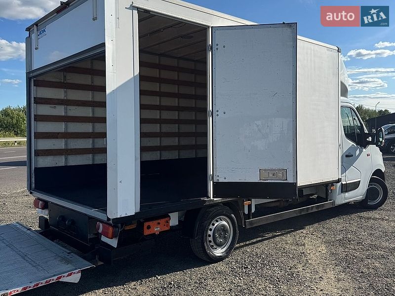 Грузовой фургон Renault Master 2017 в Луцке