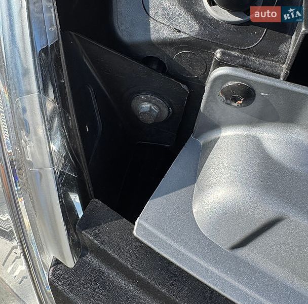 Грузовой фургон Renault Master 2017 в Луцке