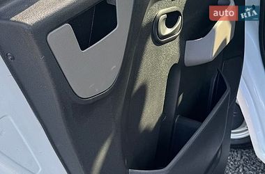 Грузовой фургон Renault Master 2017 в Луцке