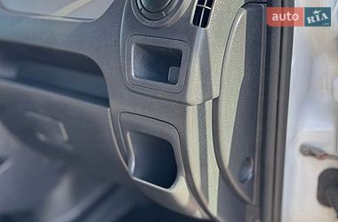 Грузовой фургон Renault Master 2017 в Луцке