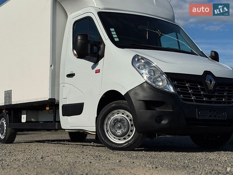 Грузовой фургон Renault Master 2017 в Луцке