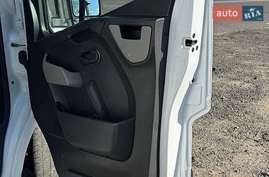 Грузовой фургон Renault Master 2017 в Луцке