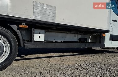 Грузовой фургон Renault Master 2017 в Луцке