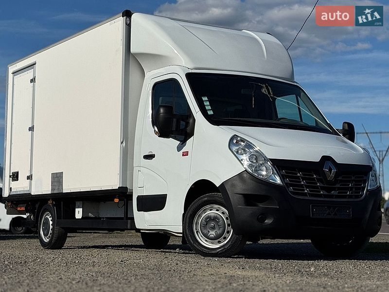 Грузовой фургон Renault Master 2017 в Луцке