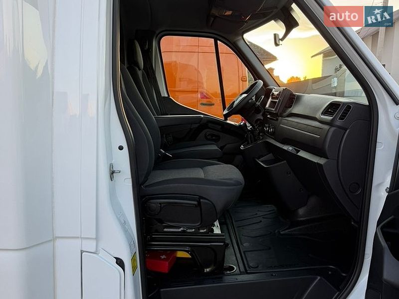 Тентований Renault Master 2021 в Ковелі