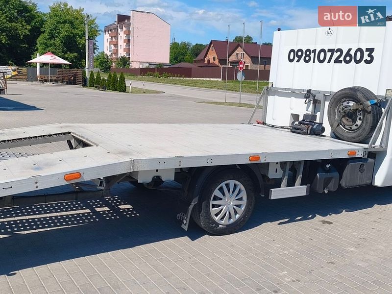 Автовоз Renault Master 2017 в Каменец-Подольском