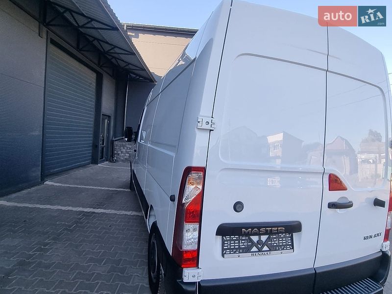 Вантажний фургон Renault Master 2022 в Бердичеві