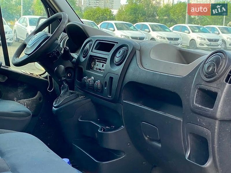 Автовоз Renault Master 2015 в Киеве