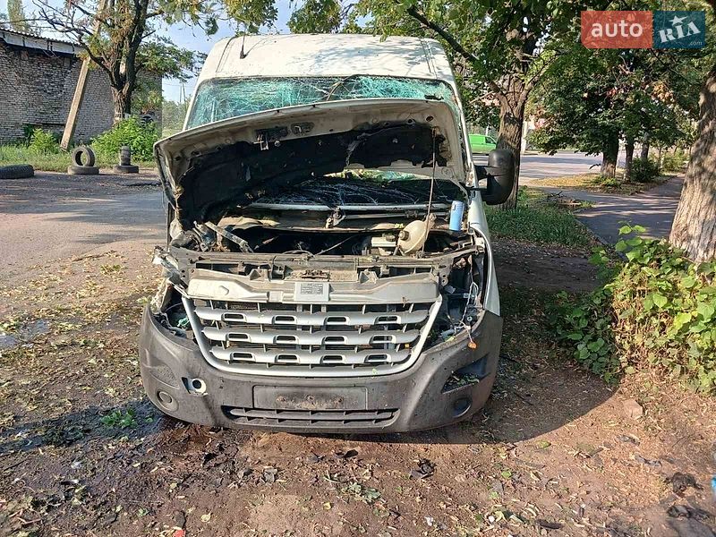 Вантажний фургон Renault Master 2014 в Кременчуці