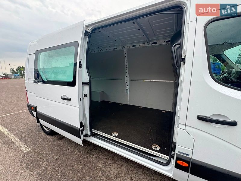 Вантажний фургон Renault Master 2022 в Ковелі