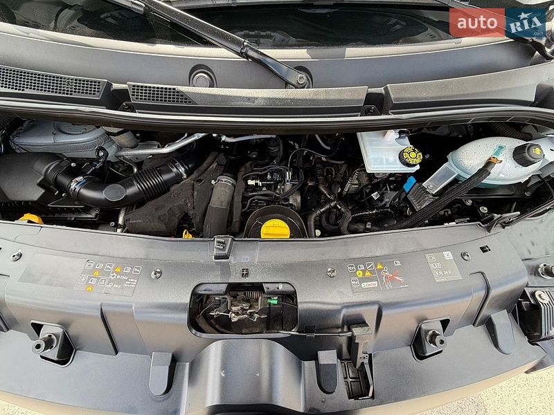 Грузовой фургон Renault Master 2022 в Луцке