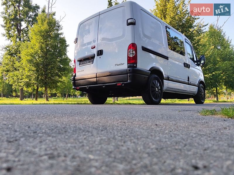 Минивэн Renault Master 2007 в Киеве