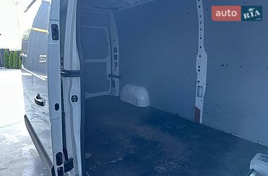 Вантажний фургон Renault Master 2020 в Києві