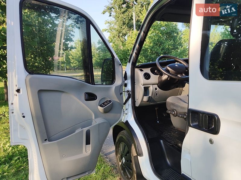 Минивэн Renault Master 2007 в Киеве