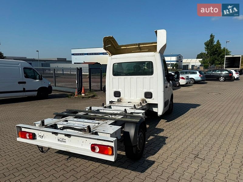 Вантажний фургон Renault Master 2020 в Луцьку