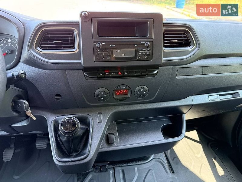Тентованый Renault Master 2022 в Киеве