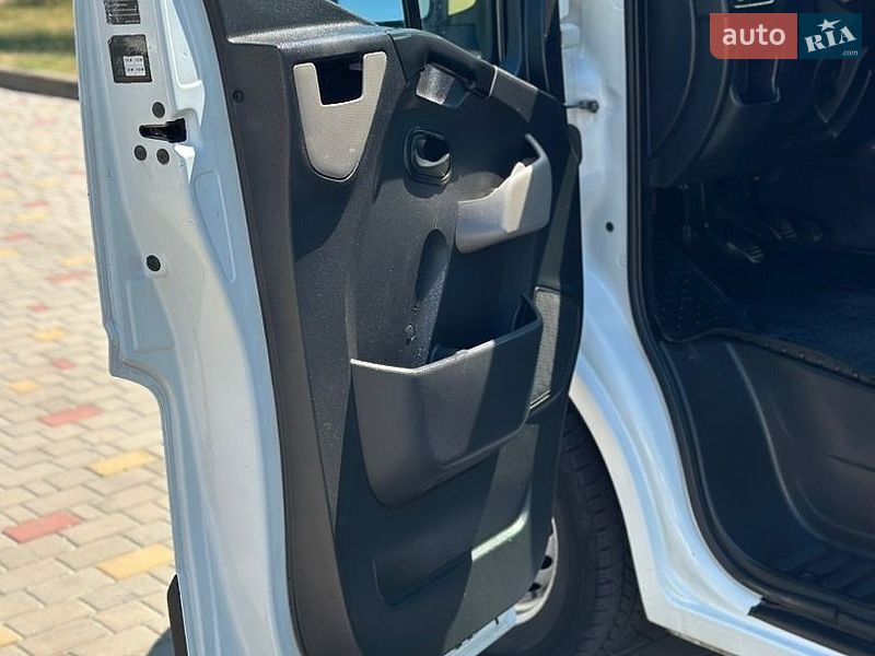 Минивэн Renault Master 2013 в Измаиле фото 6 Минивэн Renault Master 2013 в Измаиле