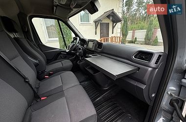 Вантажний фургон Renault Master 2022 в Києві