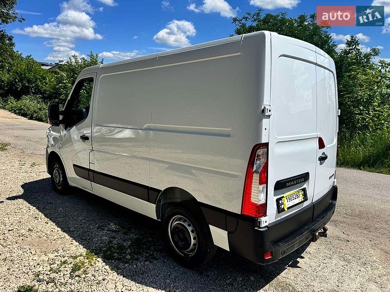 Грузовой фургон Renault Master 2020 в Львове