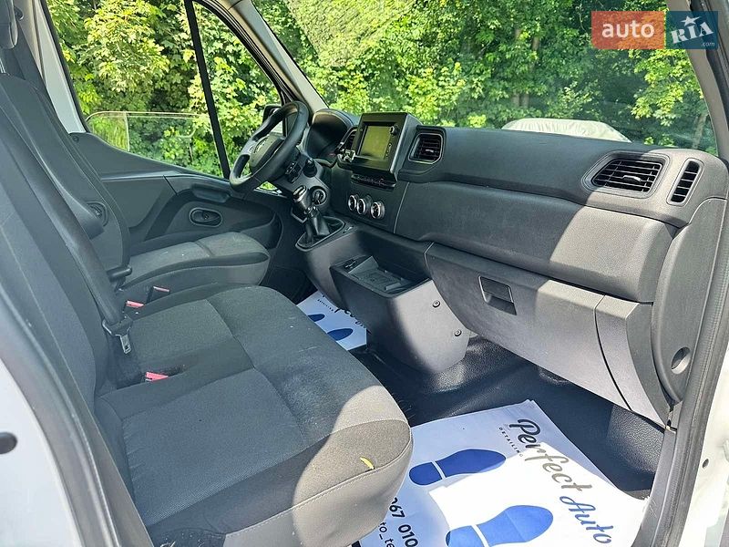 Грузовой фургон Renault Master 2020 в Львове