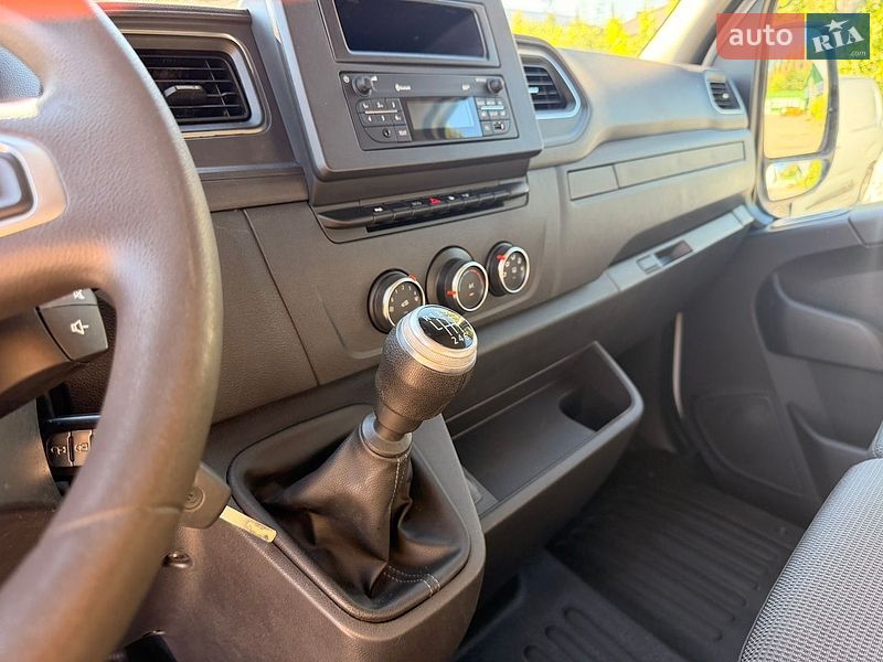 Вантажний фургон Renault Master 2021 в Києві