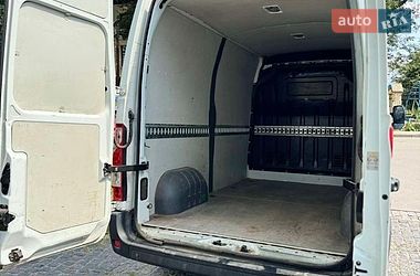 Грузовой фургон Renault Master 2015 в Фастове