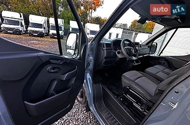 Вантажний фургон Renault Master 2022 в Бучі