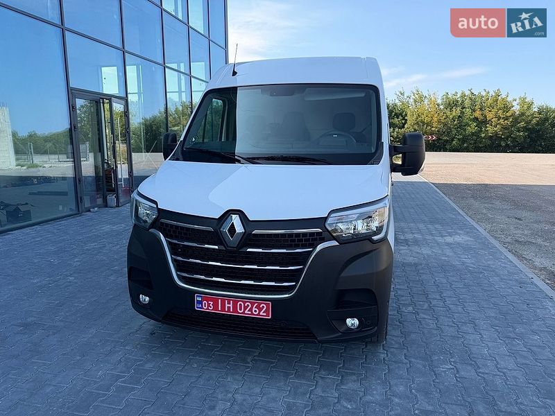 Грузовой фургон Renault Master 2022 в Тернополе