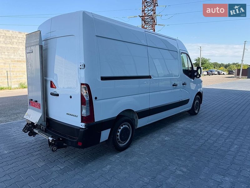 Грузовой фургон Renault Master 2022 в Тернополе