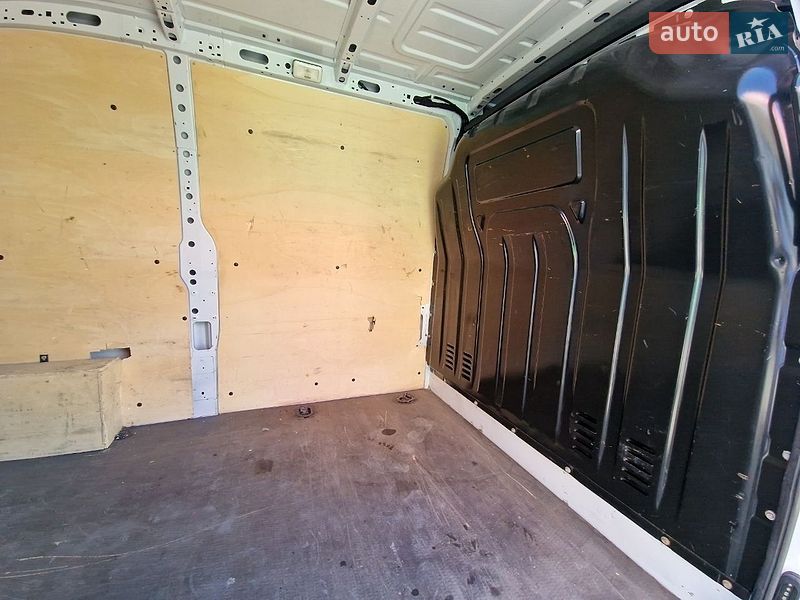 Вантажний фургон Renault Master 2021 в Вінниці