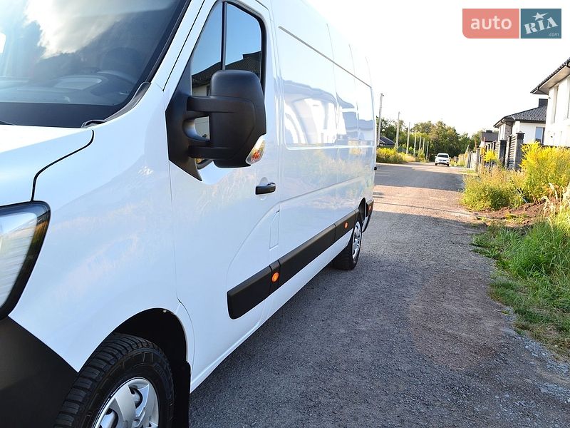 Грузовой фургон Renault Master 2022 в Ровно