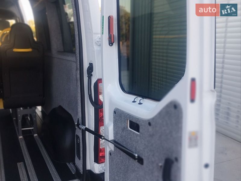 Вантажопасажирський фургон Renault Master 2019 в Дубні фото 28 Вантажопасажирський фургон Renault Master 2019 в Дубні