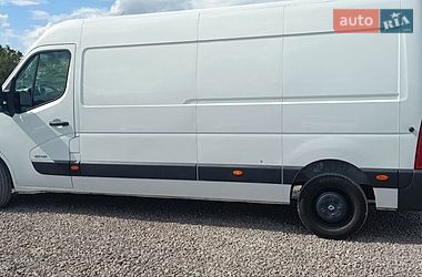 Вантажний фургон Renault Master 2015 в Бартатові