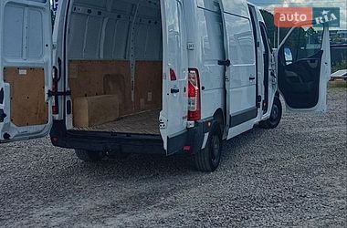 Вантажний фургон Renault Master 2015 в Бартатові