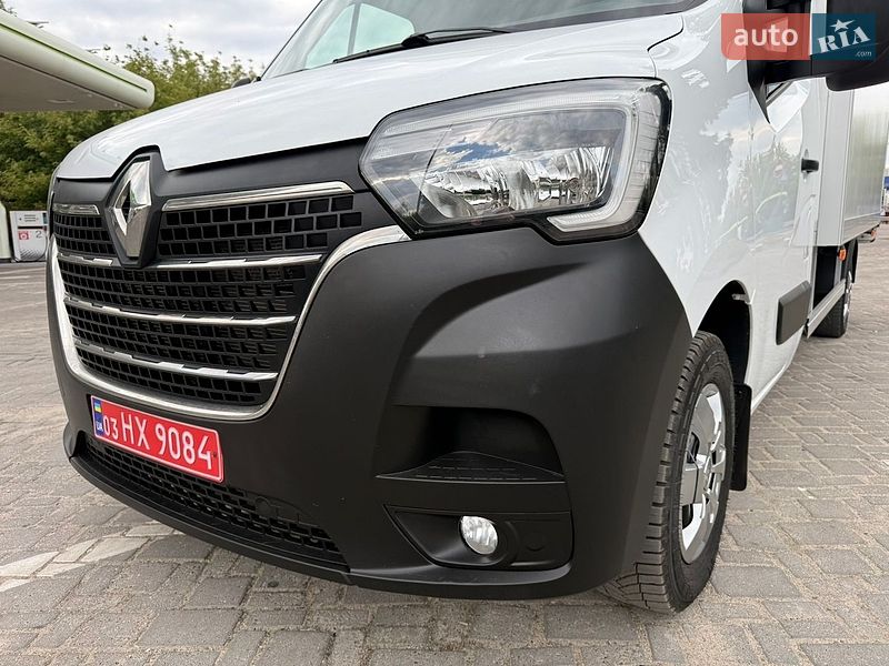 Вантажний фургон Renault Master 2021 в Дубні