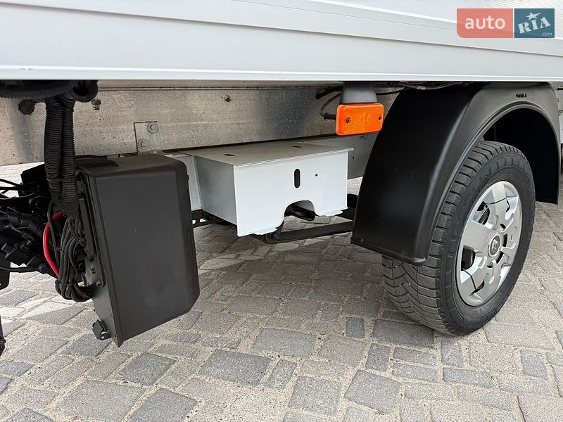 Вантажний фургон Renault Master 2021 в Дубні