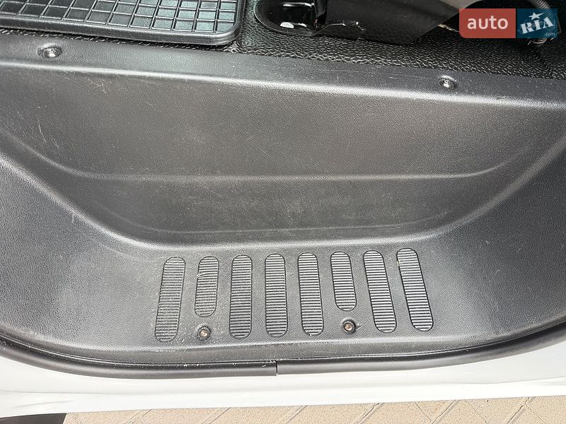 Борт Renault Master 2019 в Дубні