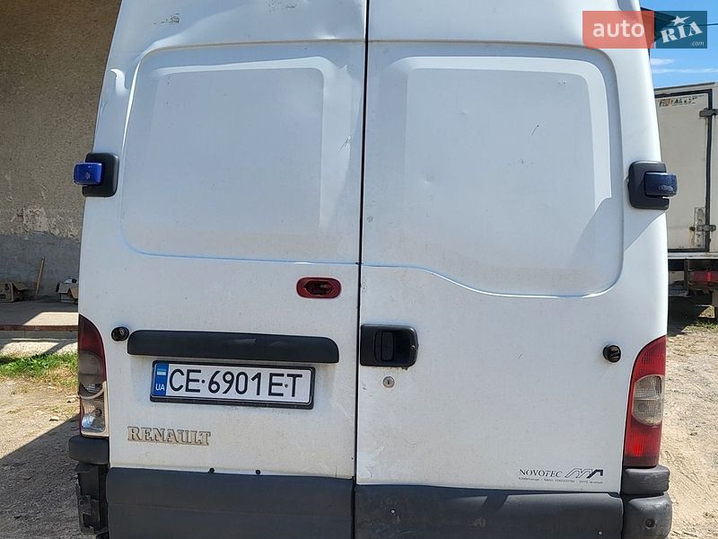 Вантажний фургон Renault Master 2004 в Івано-Франківську
