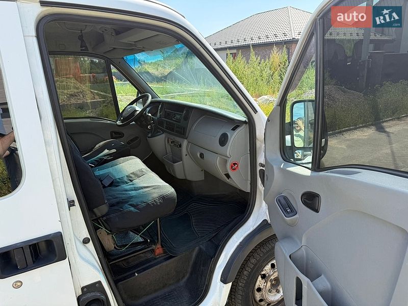 Вантажопасажирський фургон Renault Master 2008 в Києві