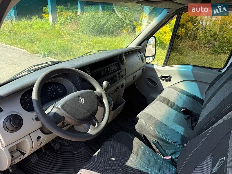 Вантажопасажирський фургон Renault Master 2008 в Києві